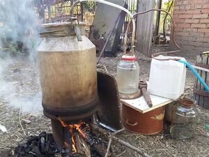 Самогонний апарат.jpg