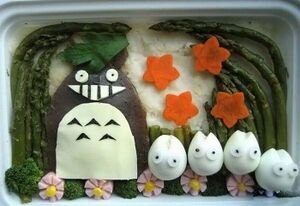 Totoro Sushi.jpg