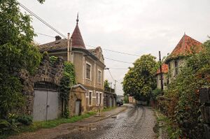 1280px-Ungvar Castle Hill.jpg